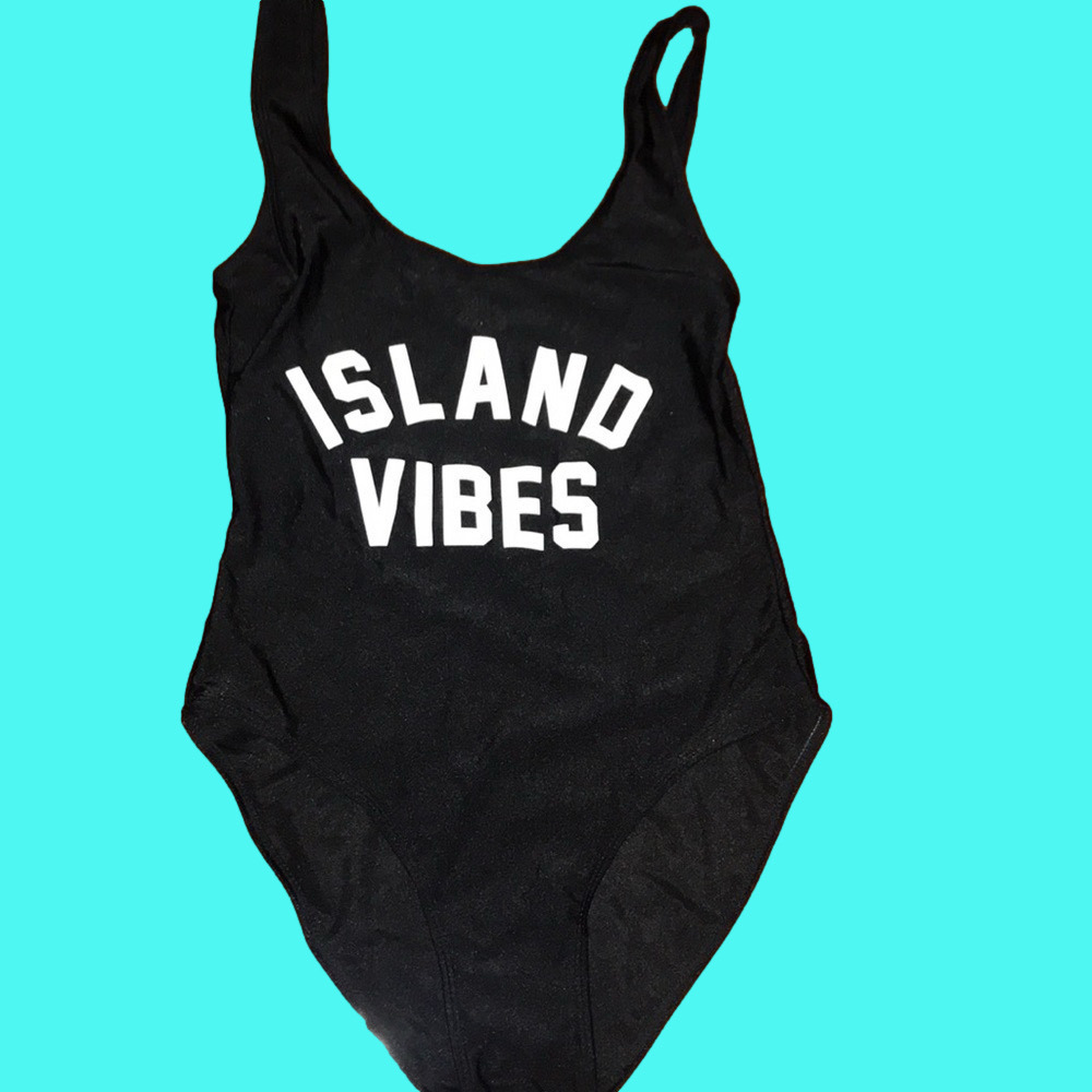 Nwot women’s black one piece swimsuit